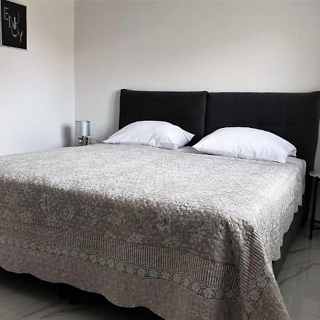 Premium Apartments Adore Новаля Екстер'єр фото
