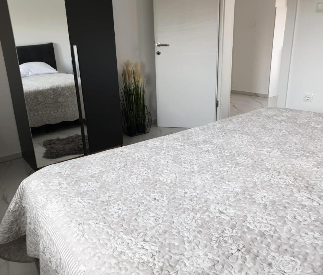 Premium Apartments Adore Новаля Екстер'єр фото